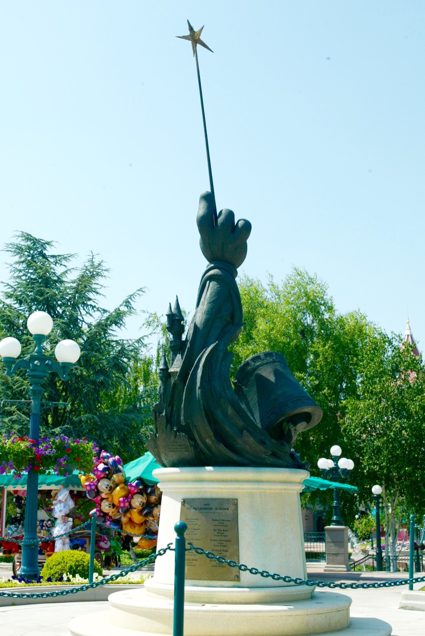 A large version of this statue is also found in Disneyland Paris, where they have acknowledged those Disney Legends who are from Europe. Photo by J. Jeff Kober.